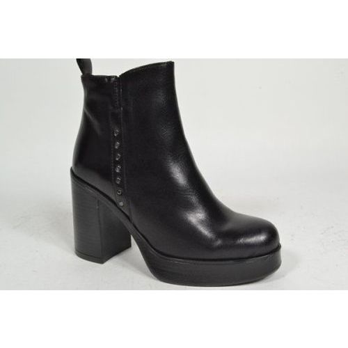 CYPRES Boots Zwart