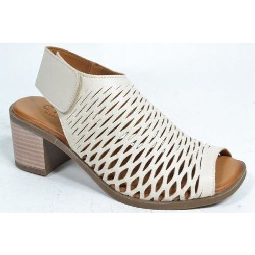 CYPRES Sandaal Crème