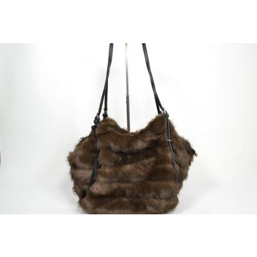 EMILY & NOAH Tas Bruin
