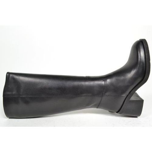 MISS BEHAVE Laars Zwart