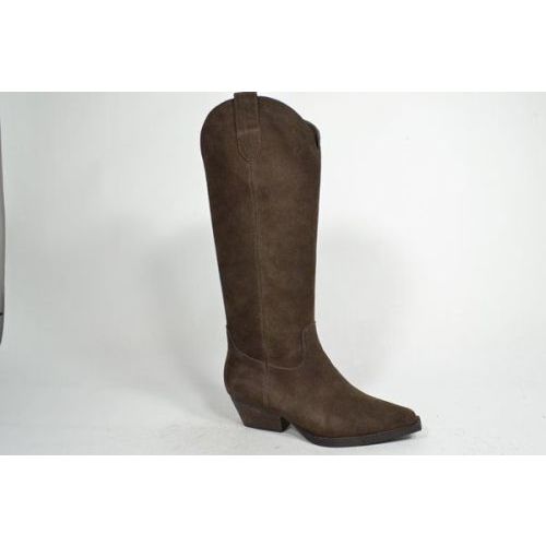 MISS BEHAVE Laars Bruin