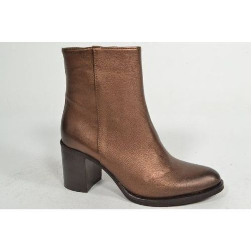 MISS BEHAVE Boots Brons