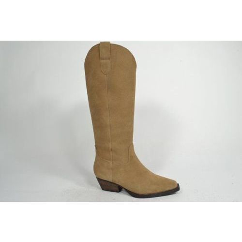 MISS BEHAVE Laars Cognac