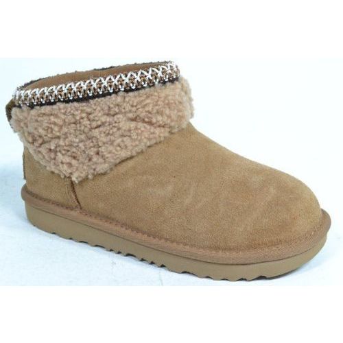 UGG Boots Cognac