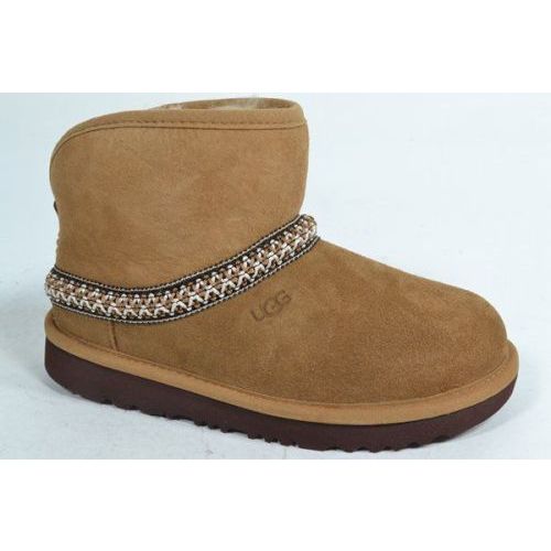 UGG Boots Cognac UGG Boots Cognac
