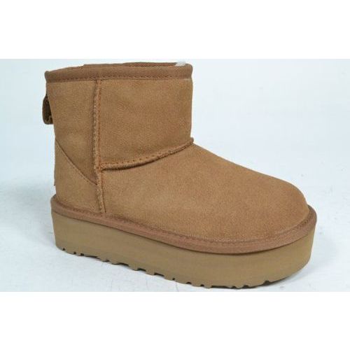 UGG Boots Cognac